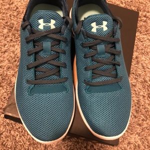 UNDER ARMOUR Running Shoes